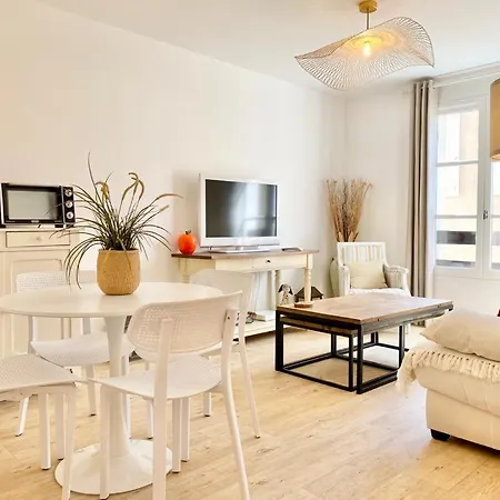 Apartment Elegant Avec Vue Sur Le Port *