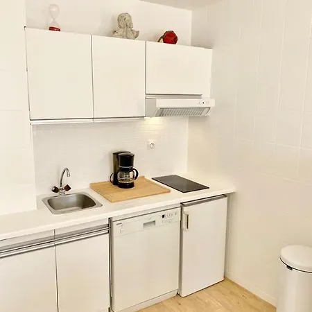 Elegant Avec Vue Sur Le Port